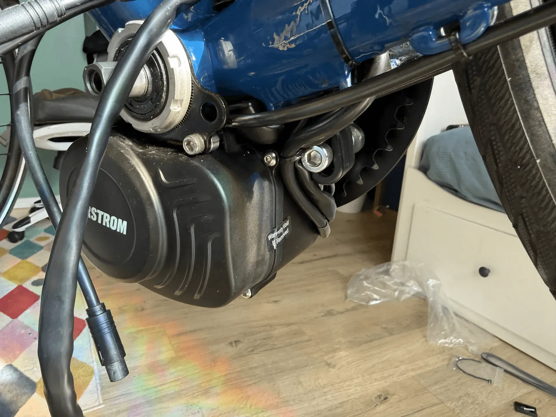 The motor installed from drive side